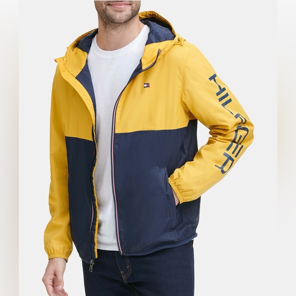 Tommy Hilfiger - Men's Colorblocked Logo Rain Slicker Jacket - Picture 2 of 9